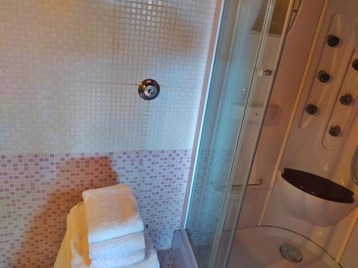 Garibaldi Apartment